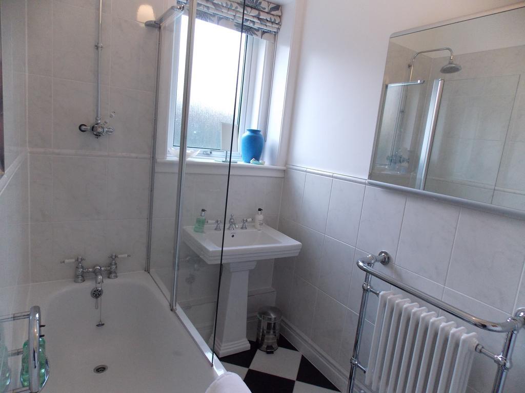 Violet Bank Apartment Morningside Edinburgh Szoba fotó